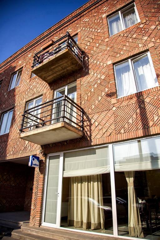 Hotel Feri Tiflis Exterior foto